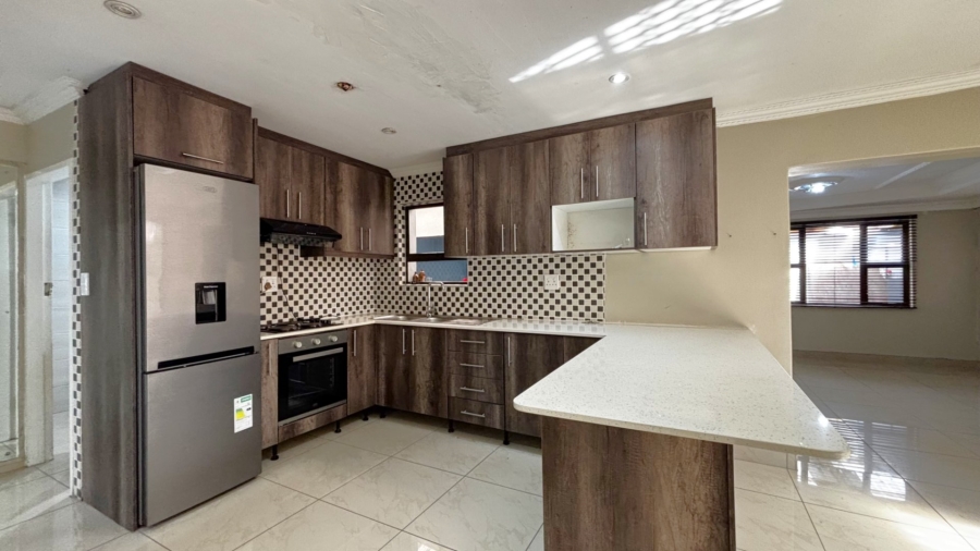 3 Bedroom Property for Sale in Rocklands Western Cape